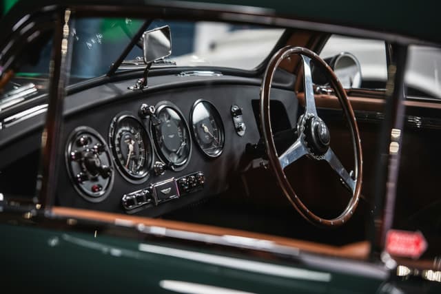 Oldtimer-Tuning vs. Originalzustand
